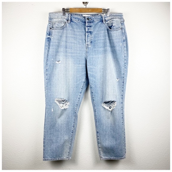 NWT‎ Carly Jean Distressed Topanga Boyfriend Jeans Size 2X - Picture 5 of 13